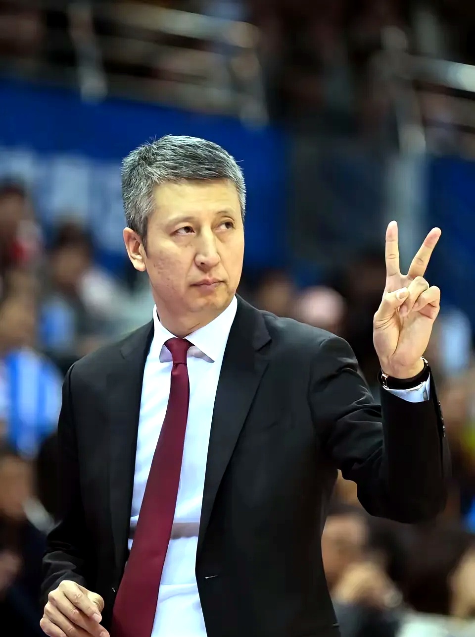 山东男篮今晚回应争议，志在德国杯名次提升，质疑声仍在，赛季目标并未改变的简单介绍