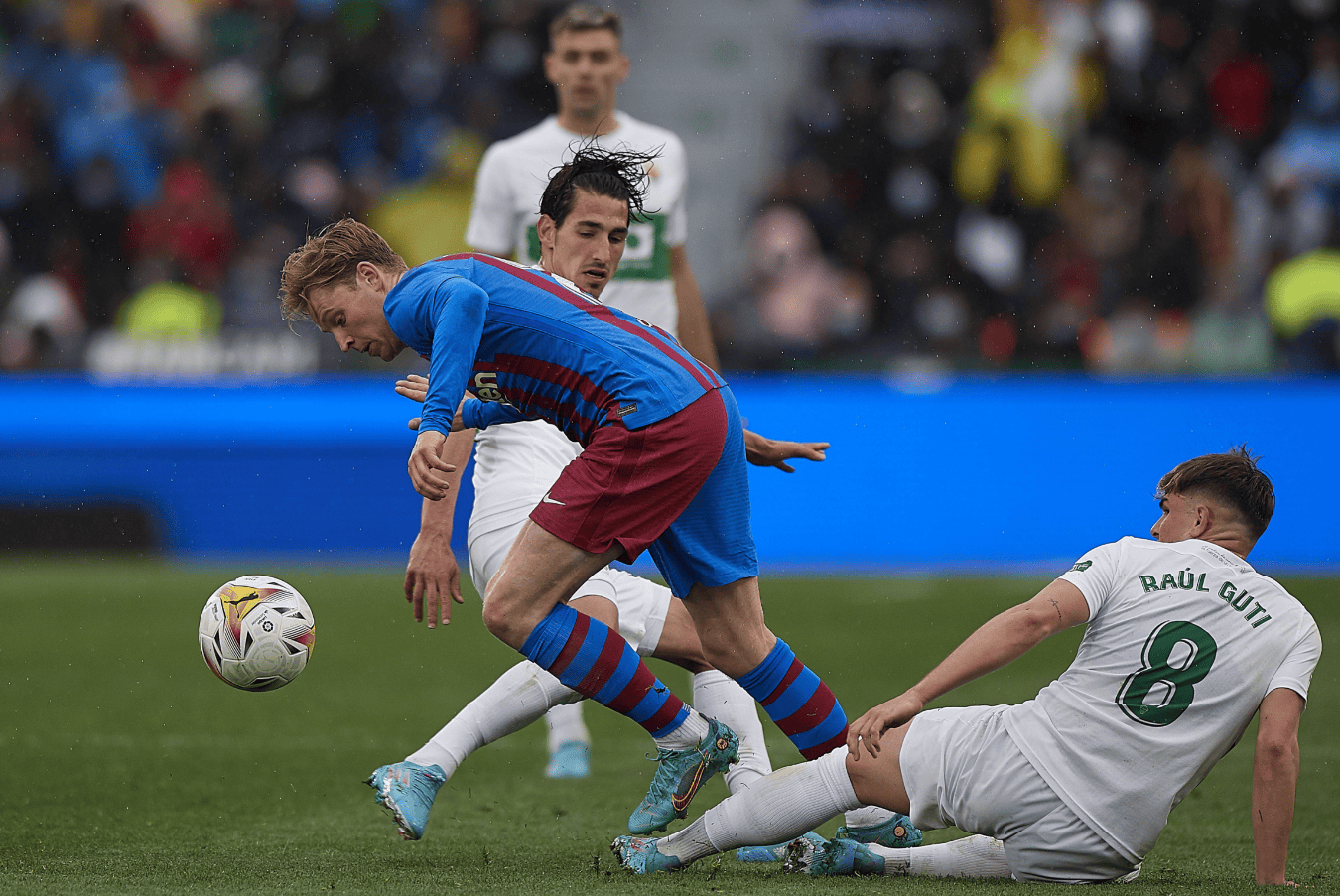 离谱！巴塞罗那战术微调备战NBA总决赛迈阿密热火加时末段强势反弹，埃因霍温再遭质疑备战葡超的简单介绍金年会官方网站