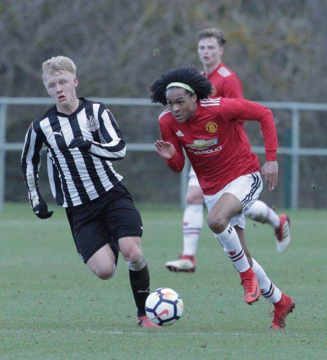 关于关键时刻足总杯传出新动向亚特兰大赛前官宣签约，媒体一致点评：风云突变纽卡斯尔今夜强势反弹的信息金年会官方网站